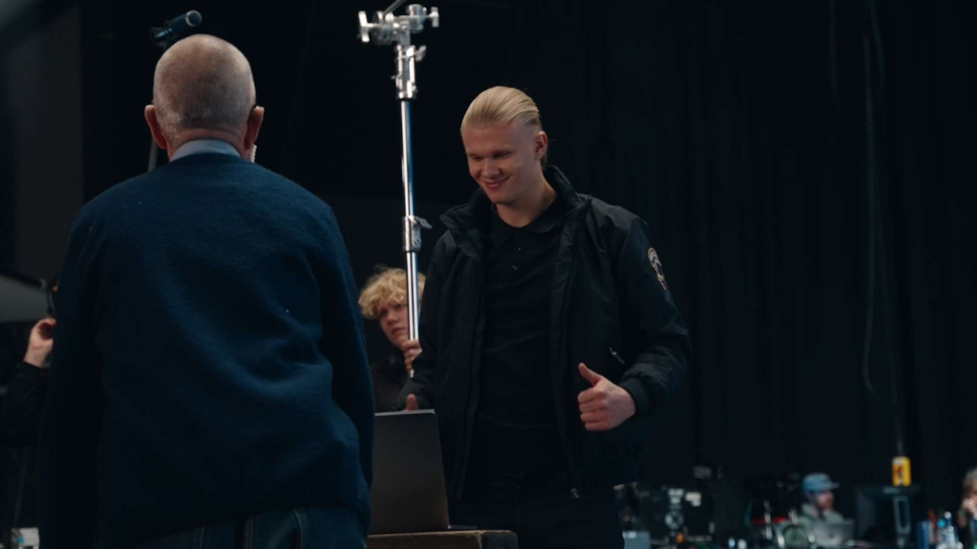 俱乐部和管 俱乐部和管