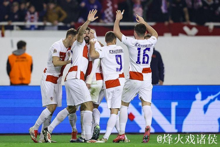 佩里西奇传射迈尼昂扑点 克罗地亚主场2-0法国占先机