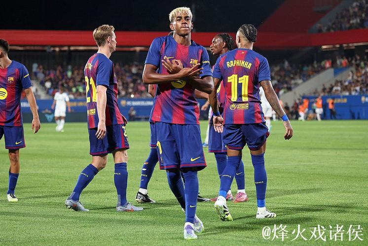 孔德梅开二度，亚马尔与拉什福德助攻，巴萨2-1击败法兰克福